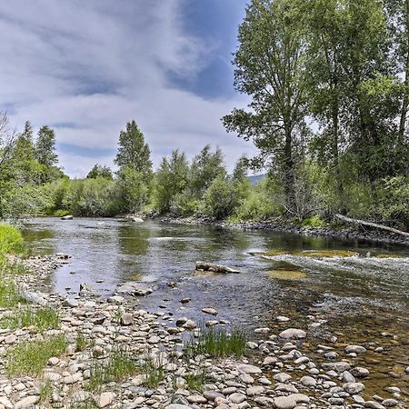 Riverfront Cabin About 4 Mi To Granby Ranch! Экстерьер фото