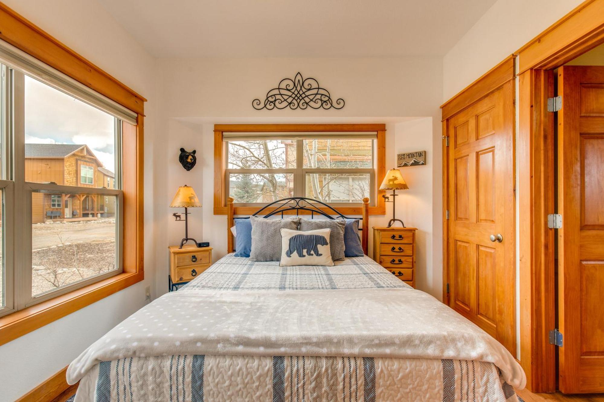 Riverfront Cabin About 4 Mi To Granby Ranch! Экстерьер фото