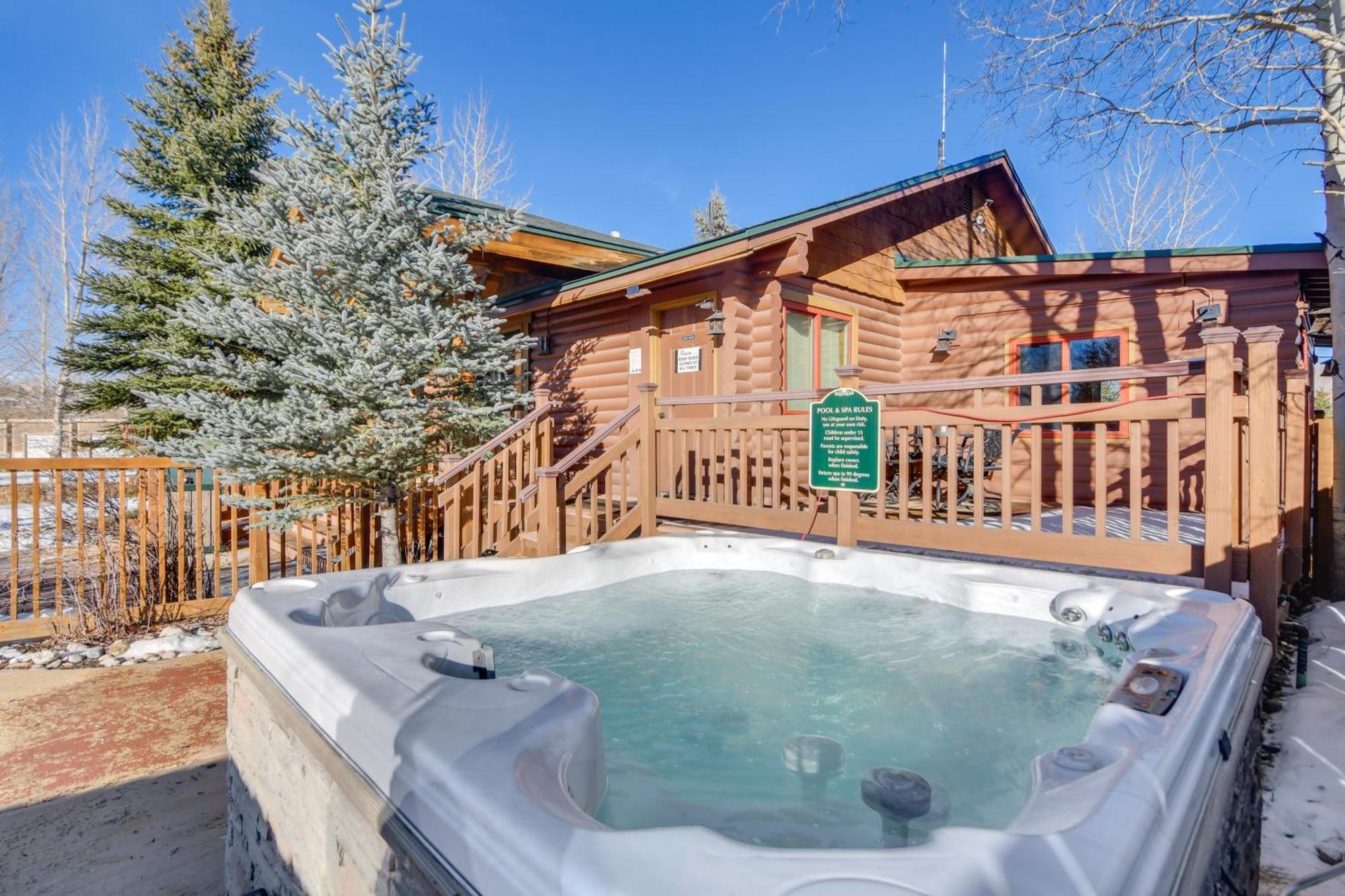 Riverfront Cabin About 4 Mi To Granby Ranch! Экстерьер фото
